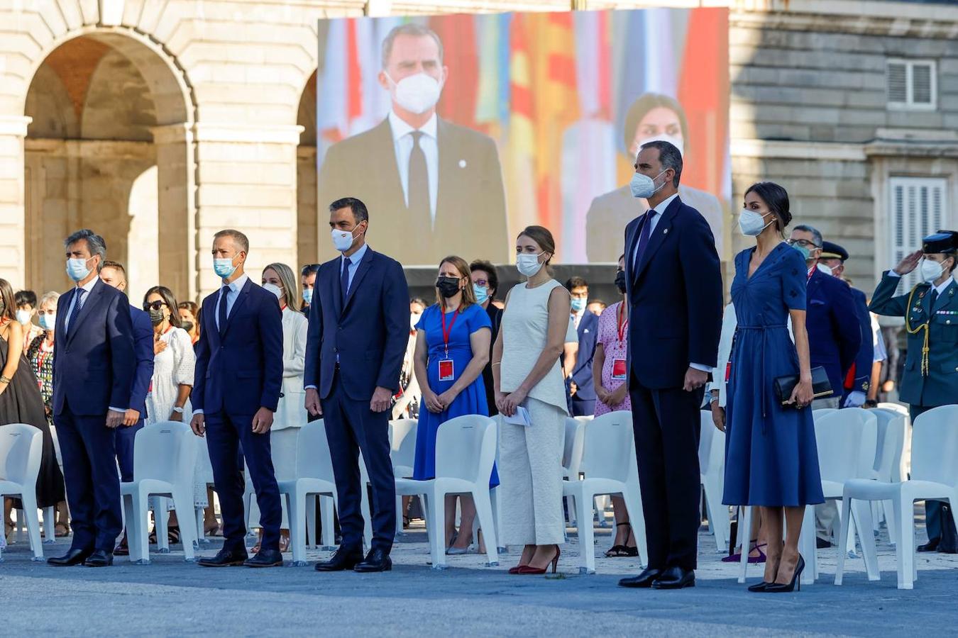 Los Reyes Felipe VI y Doña Letizia presiden el acto de homenaje de estado a las víctimas de la pandemia del Covid-19. 