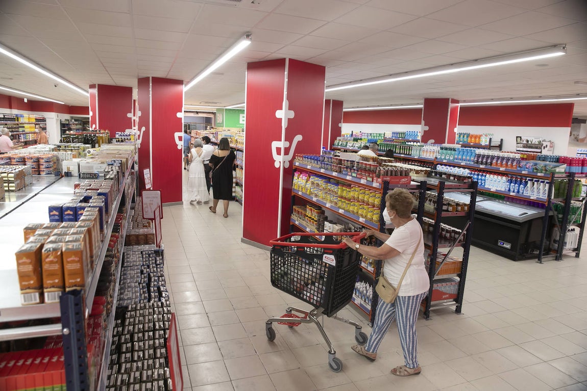 El nuevo supermercado de Cash Más Ahorro en Córdoba, en imágenes