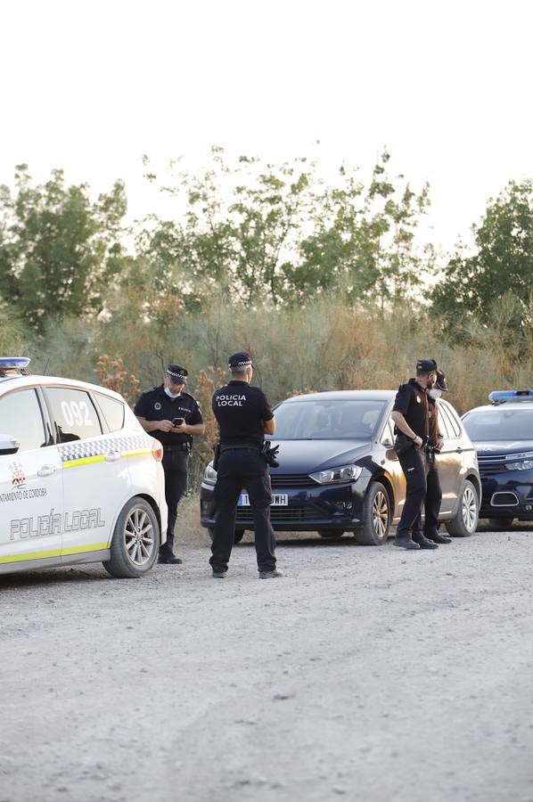 El dispositivo de búsqueda del joven desaparecido en el Lago Azul de Córdoba, en imágenes