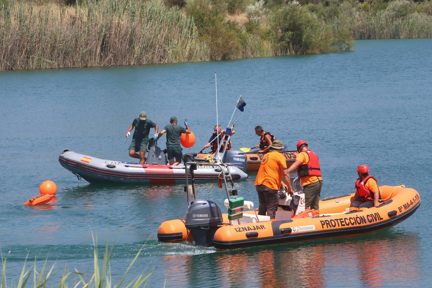 El hallazgo del cuerpo del joven desaparecido en el Lago Azul de Córdoba, en imágenes