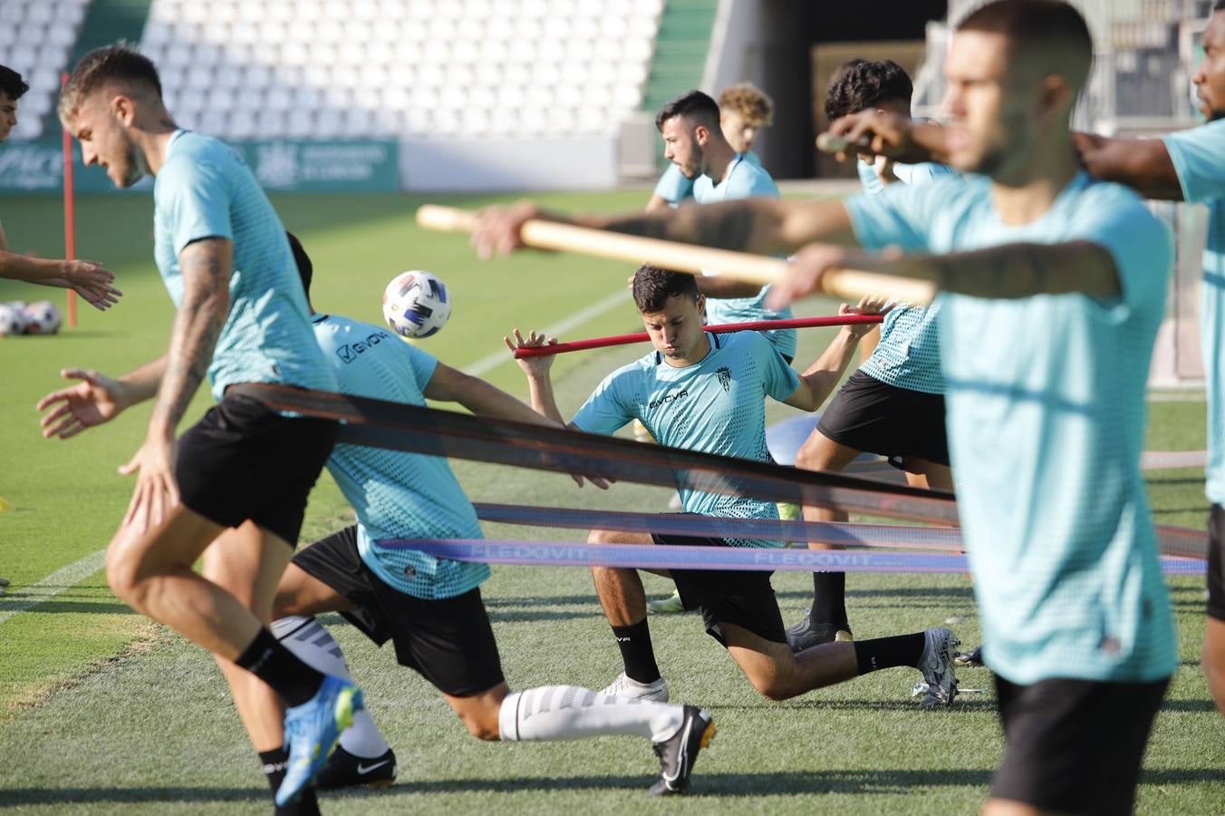 El primer entrenamiento del Córdoba CF, en imágenes