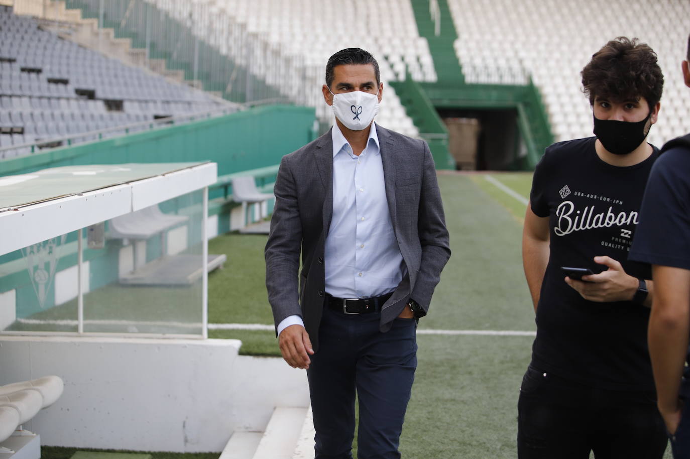 La presentación de las camisetas del Córdoba CF para la temporada 2021-2022, en imágenes