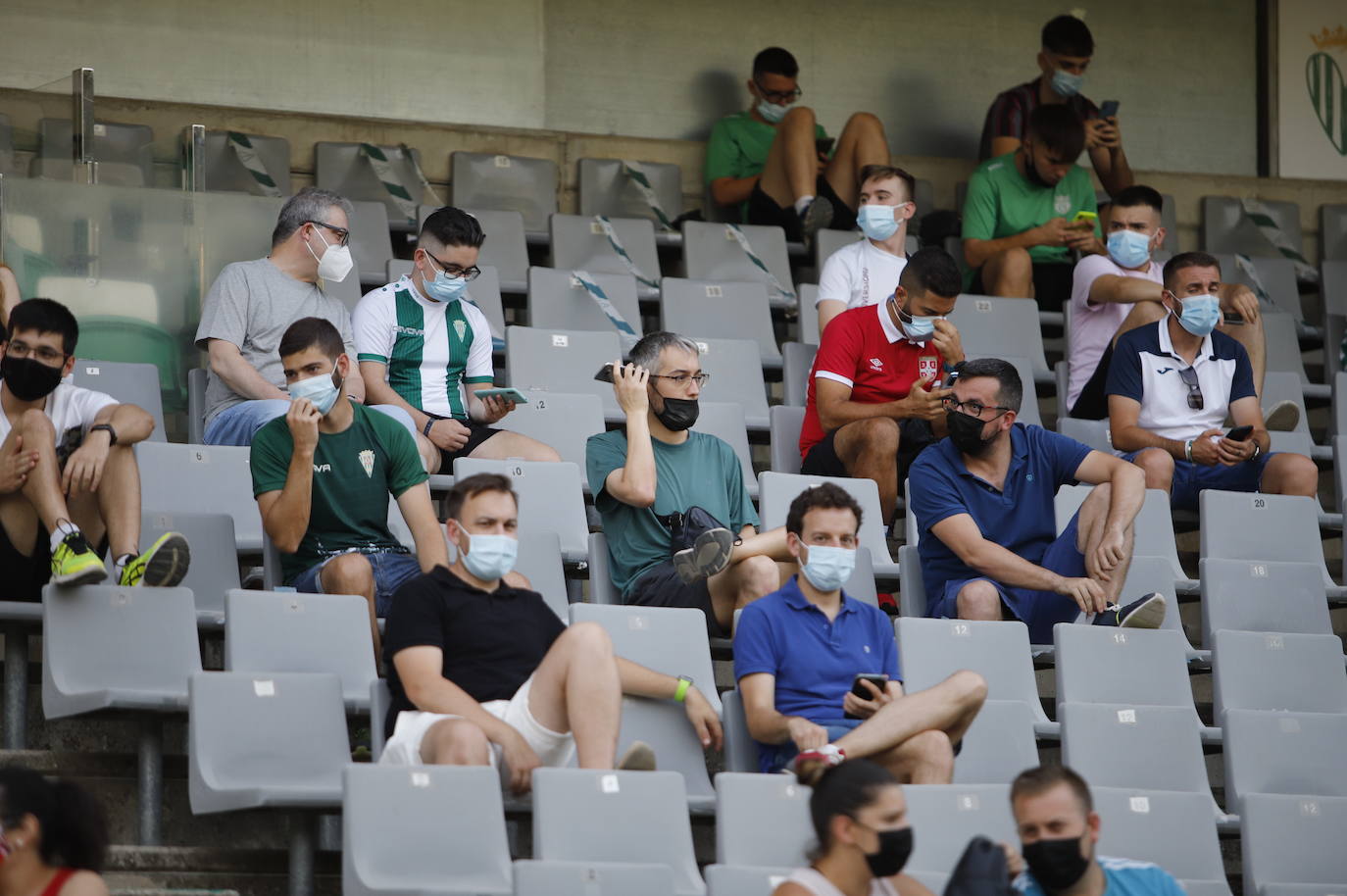 La presentación de las camisetas del Córdoba CF para la temporada 2021-2022, en imágenes