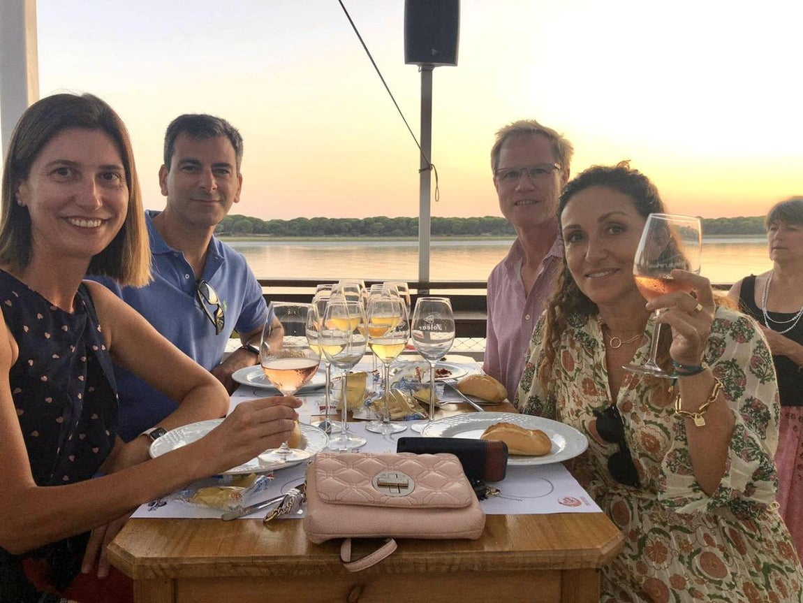 Rosa Lafuente, Joaquín Prieto, Mathew Gramkee y Montse Bernal.. 