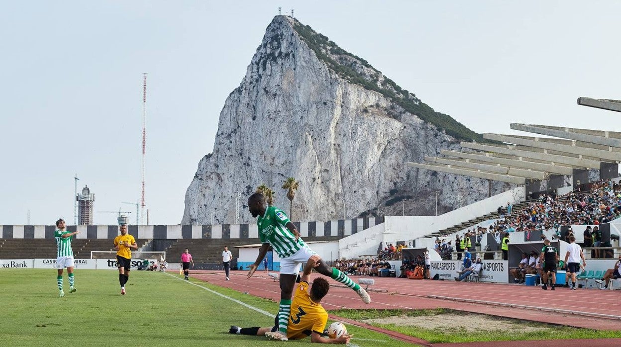 Galería del Betis - Wolves en La Línea