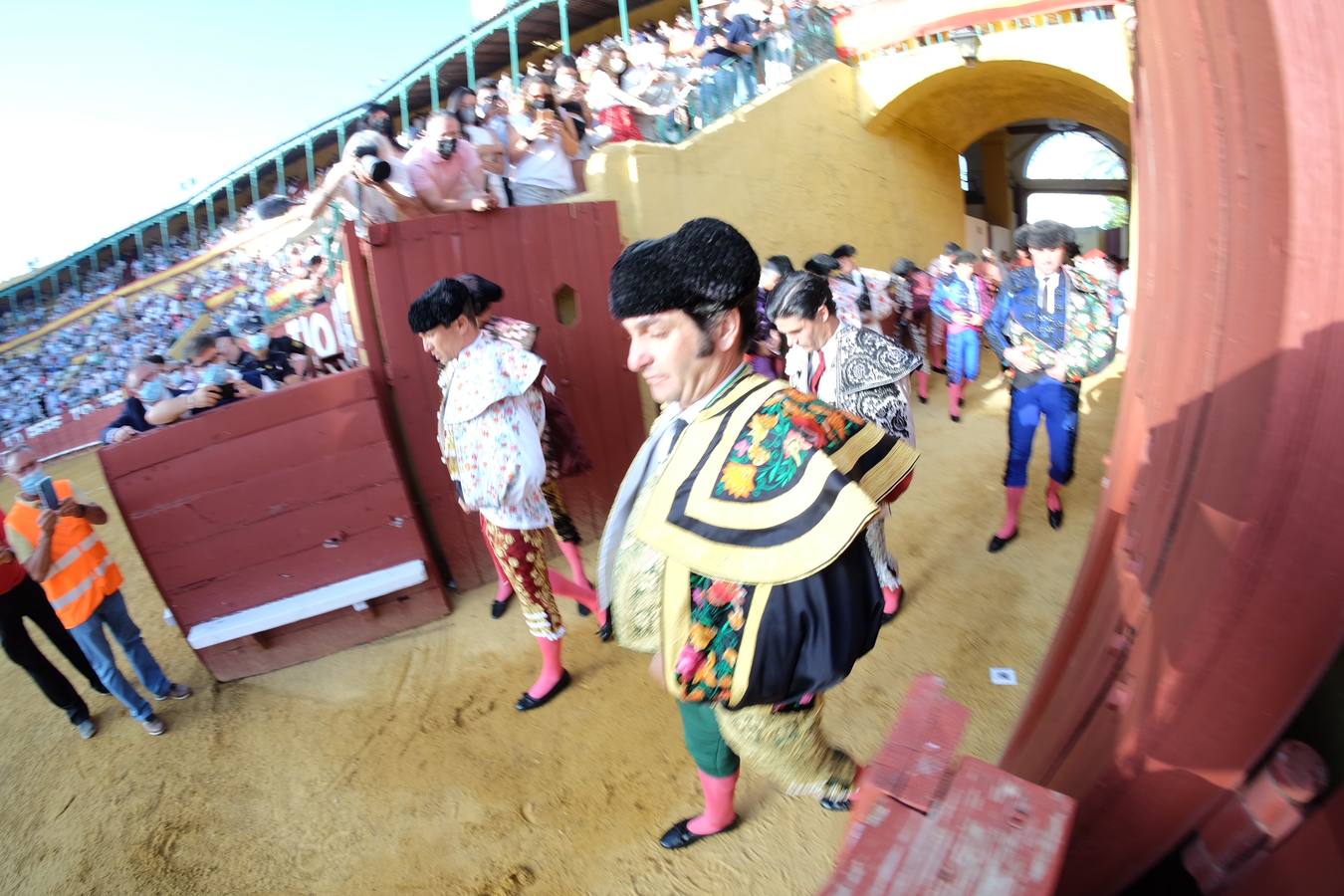 Morante de la Puebla, Manzanares y Pablo Aguado han regresado a la plaza de toros de Jerez de la Frontera después de dos años por la aplazada Feria del Caballo de 2021