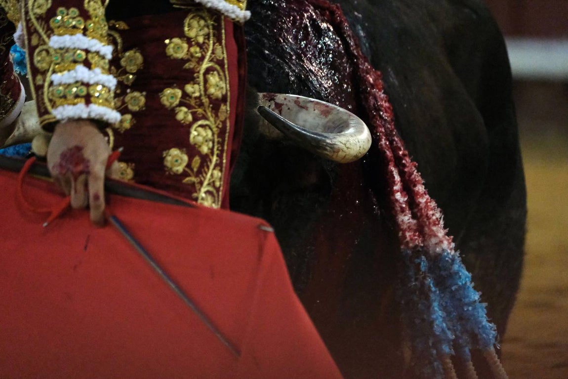 La inspiración y arte de Morante conquistan