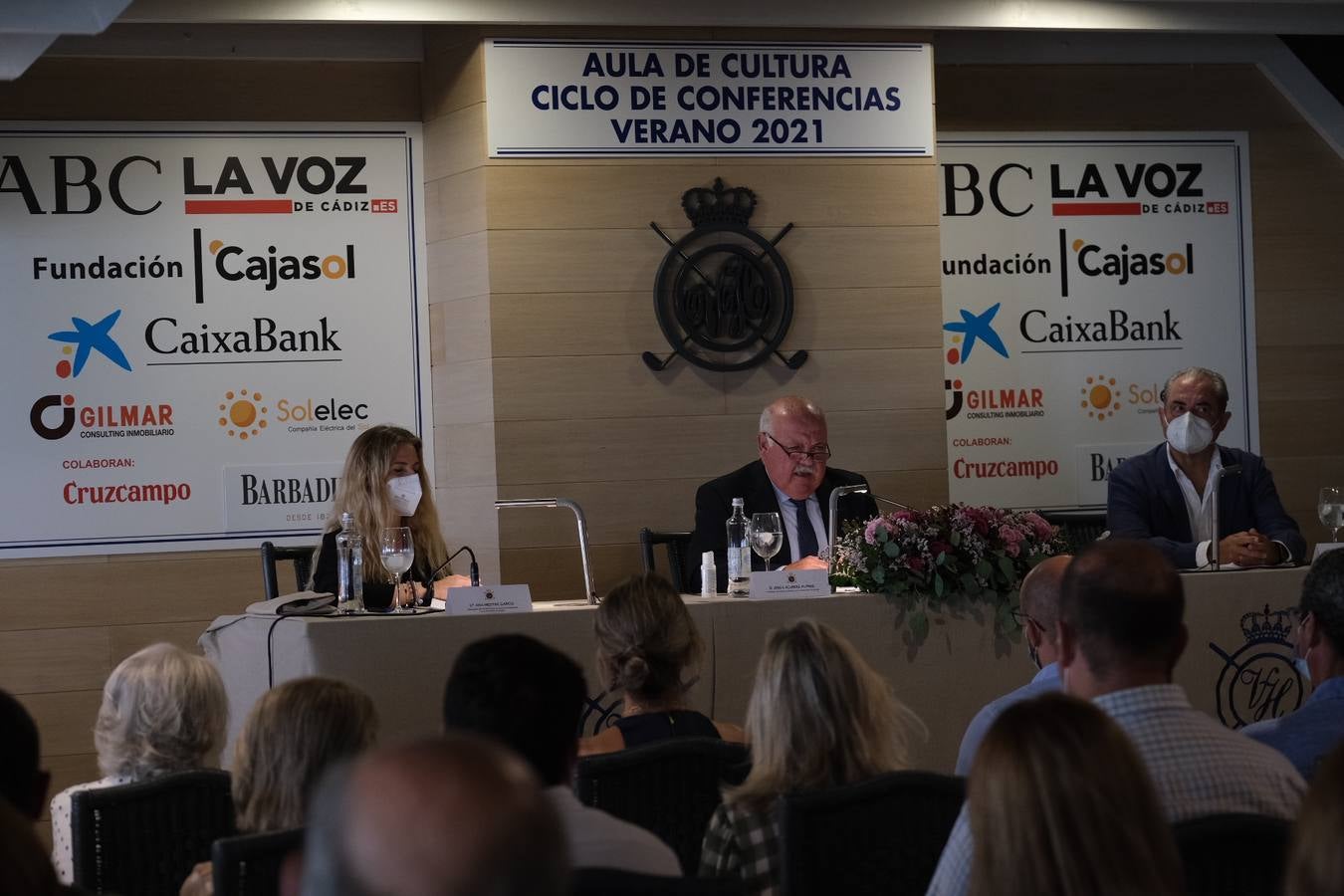 FOTOS: Jesús Aguirre en el Aula de Cultura de El Buzo, en el Club de Golf de Vista Hermosa