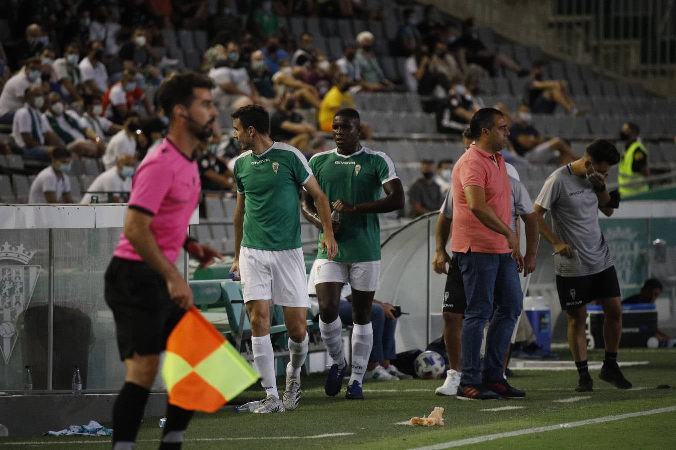 El primer partido de pretemporada del Córdoba CF ante el Linares, en imágenes