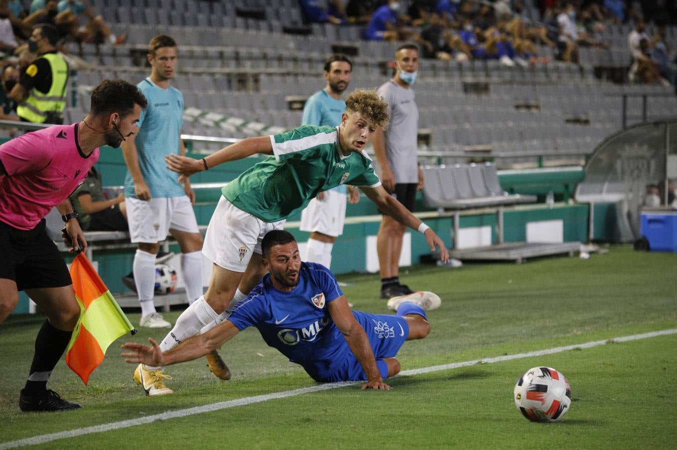 El primer partido de pretemporada del Córdoba CF ante el Linares, en imágenes