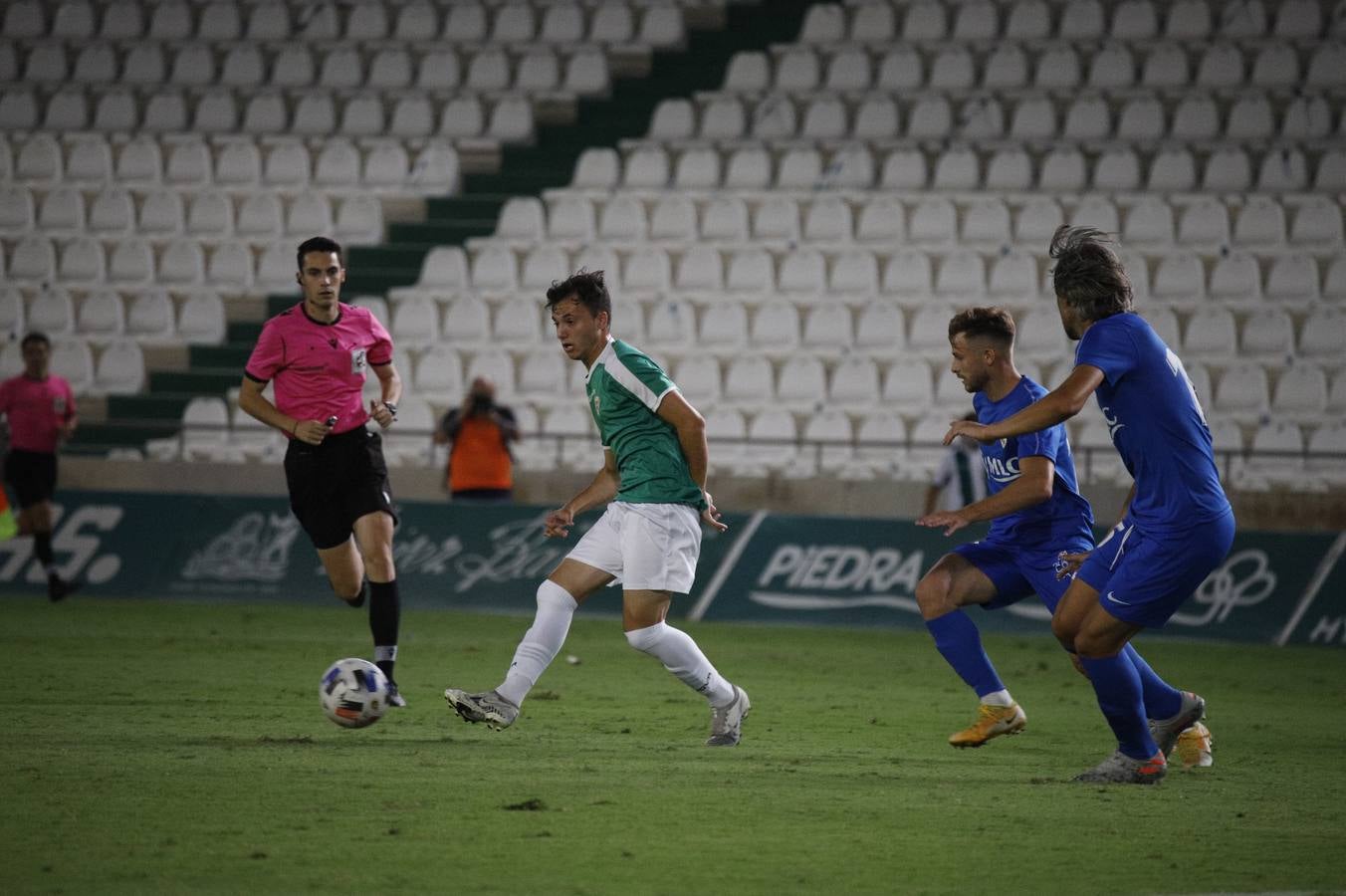 El primer partido de pretemporada del Córdoba CF ante el Linares, en imágenes