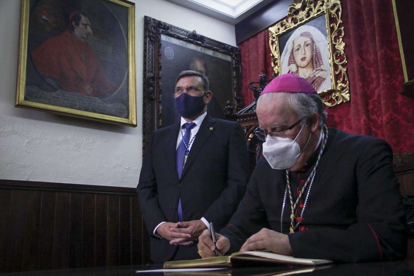 Saiz Meneses durante la función de la Virgen de los Ángeles de los Negritos