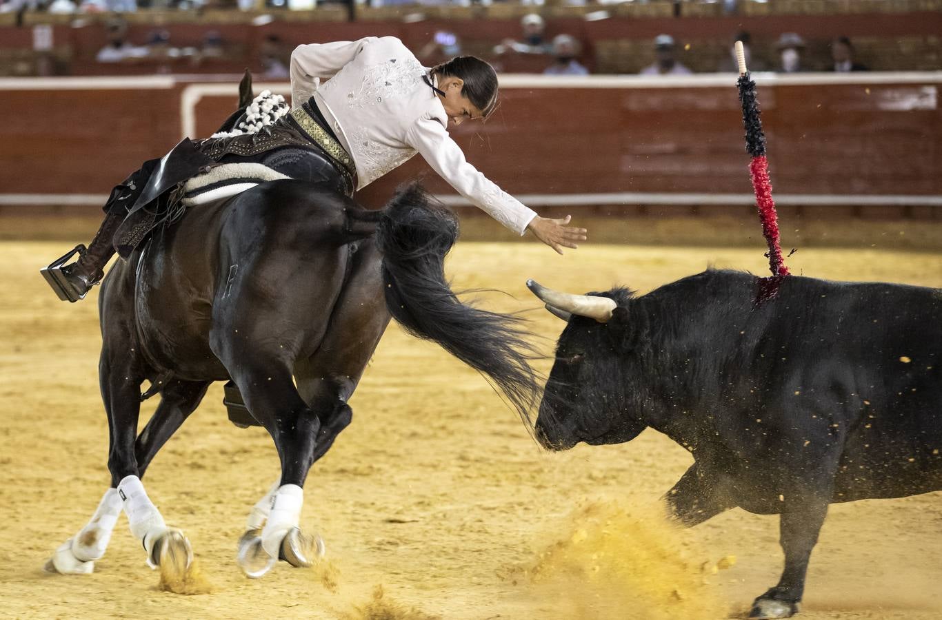 La corrida de rejones de las Colombinas, en imágenes