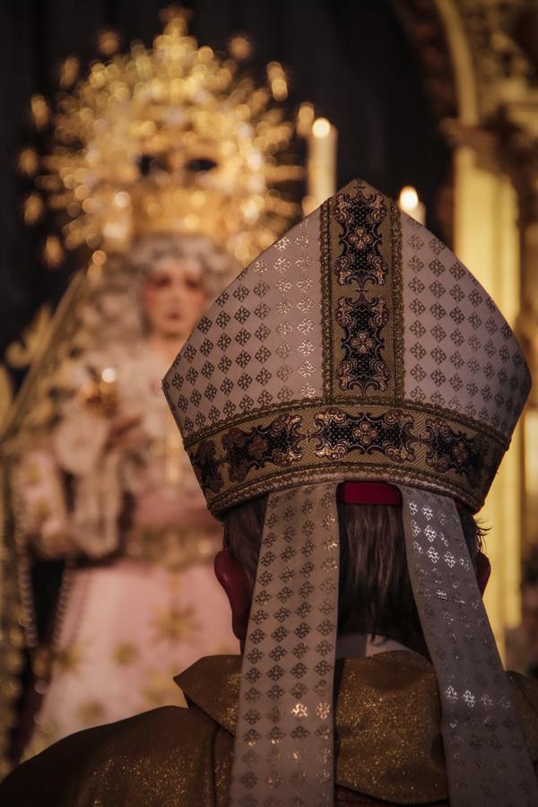 Saiz Meneses durante la función de la Virgen de los Ángeles de los Negritos