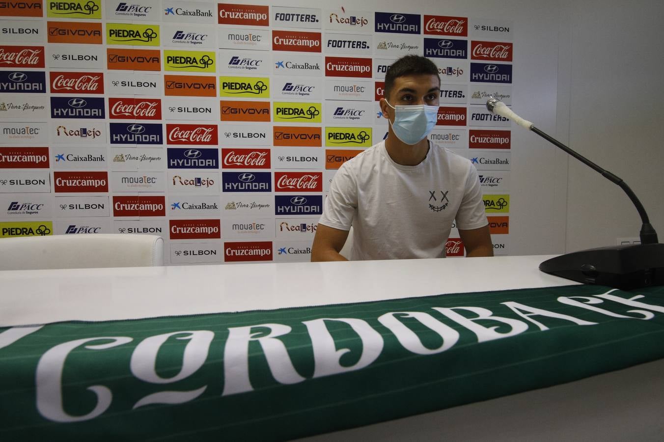 La presentación de Simo y Adrián Fuentes, en imágenes