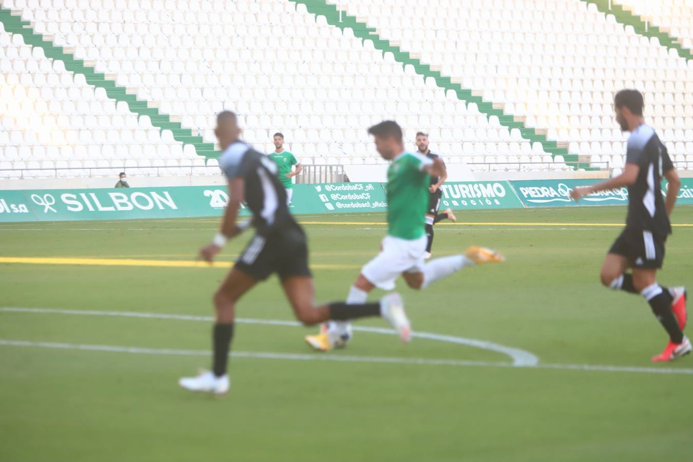 La victoria del Córdoba CF ante el Marbella, en imágenes