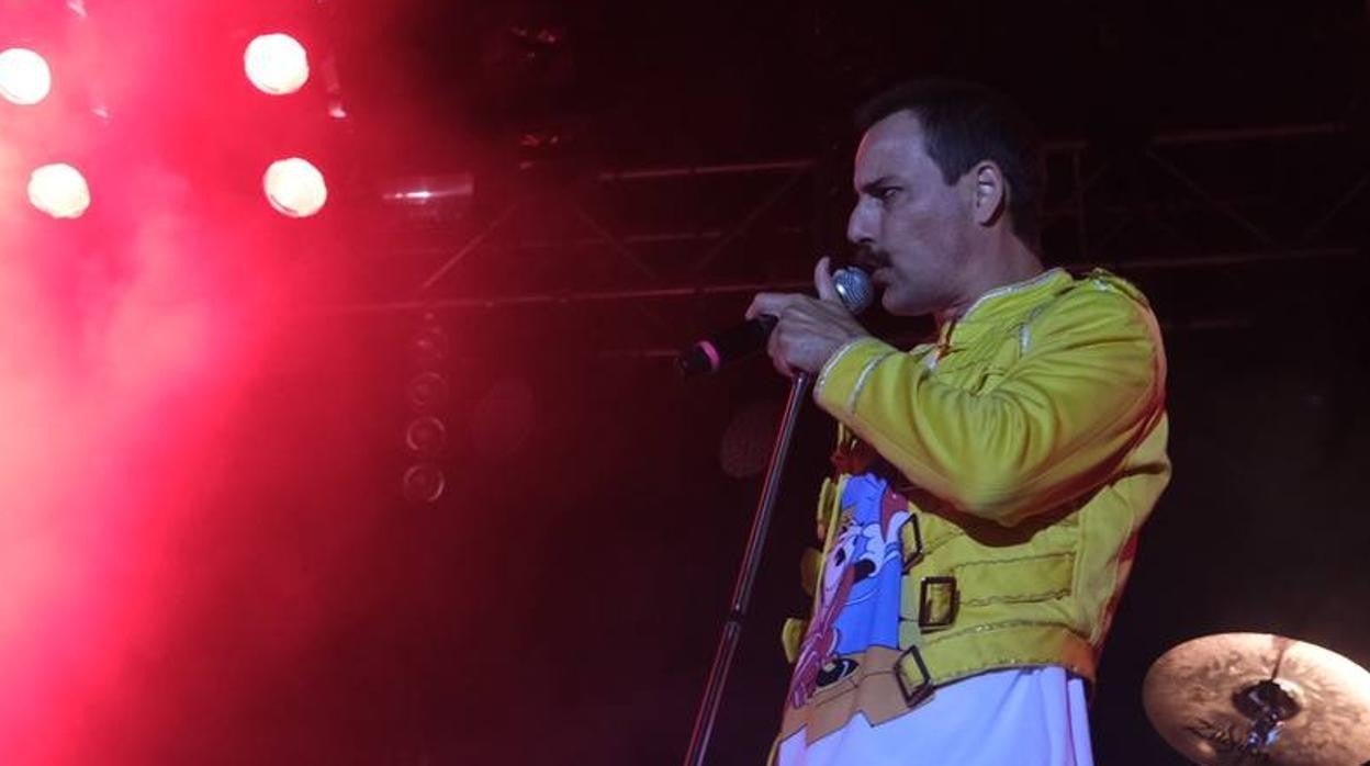 FOTOS: Los clásicos de Queen reviven en el Poblado de Sancti Petri