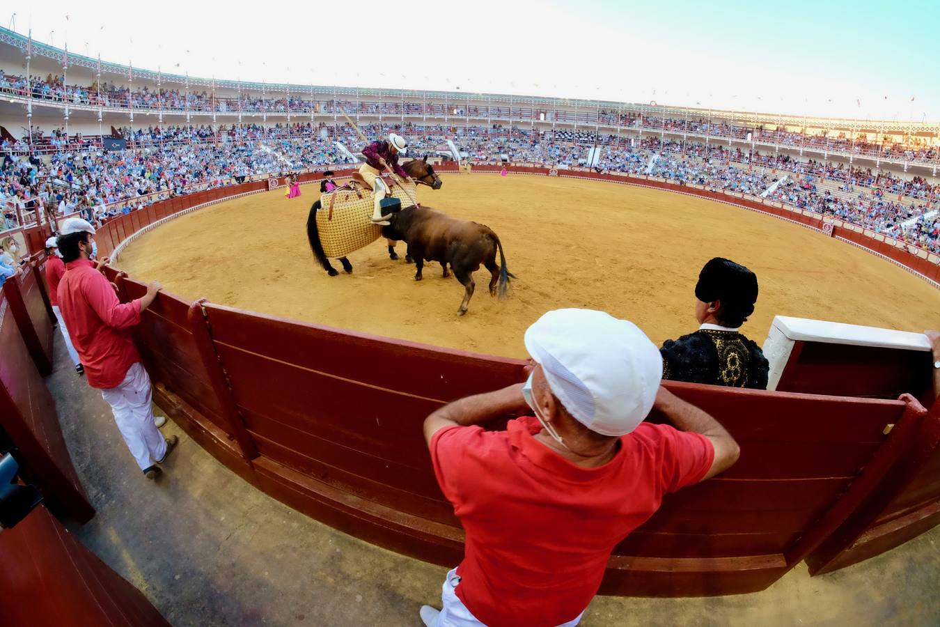 Toros en El Puerto:El Juli, Daniel Luque y Juan Ortega