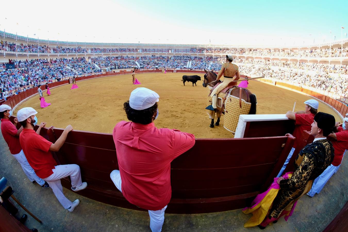 Toros en El Puerto:El Juli, Daniel Luque y Juan Ortega