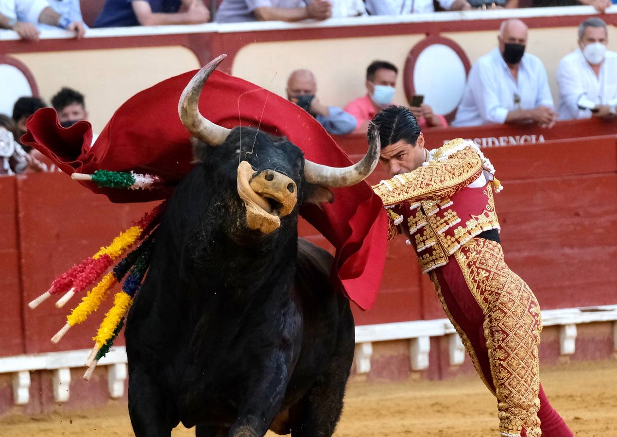 FOTOS: Mano a mano entre José María Manzanares y Pablo Aguado en El Puerto