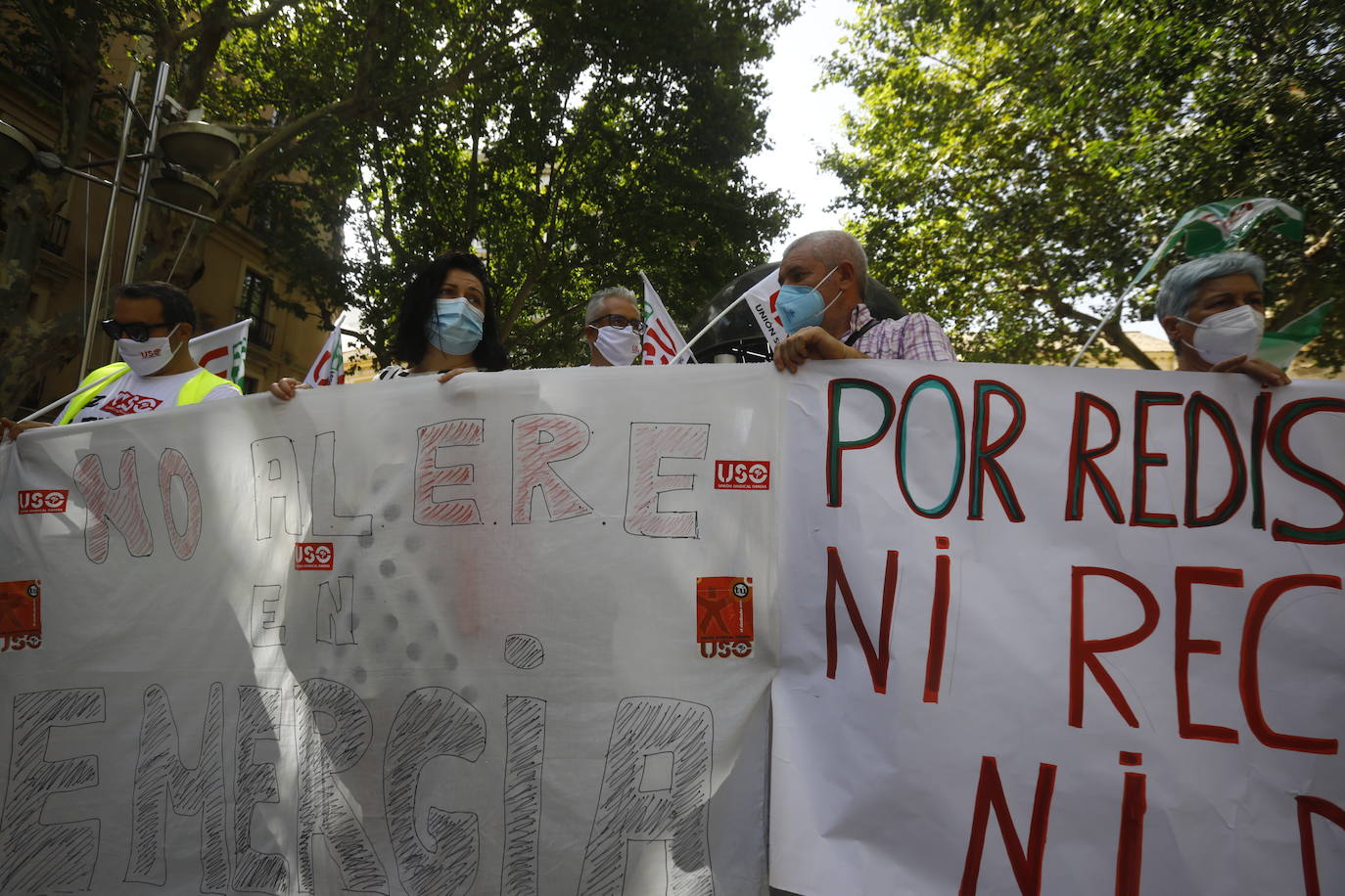 La protesta de los trabajadores de Emergia en Córdoba, en imágenes