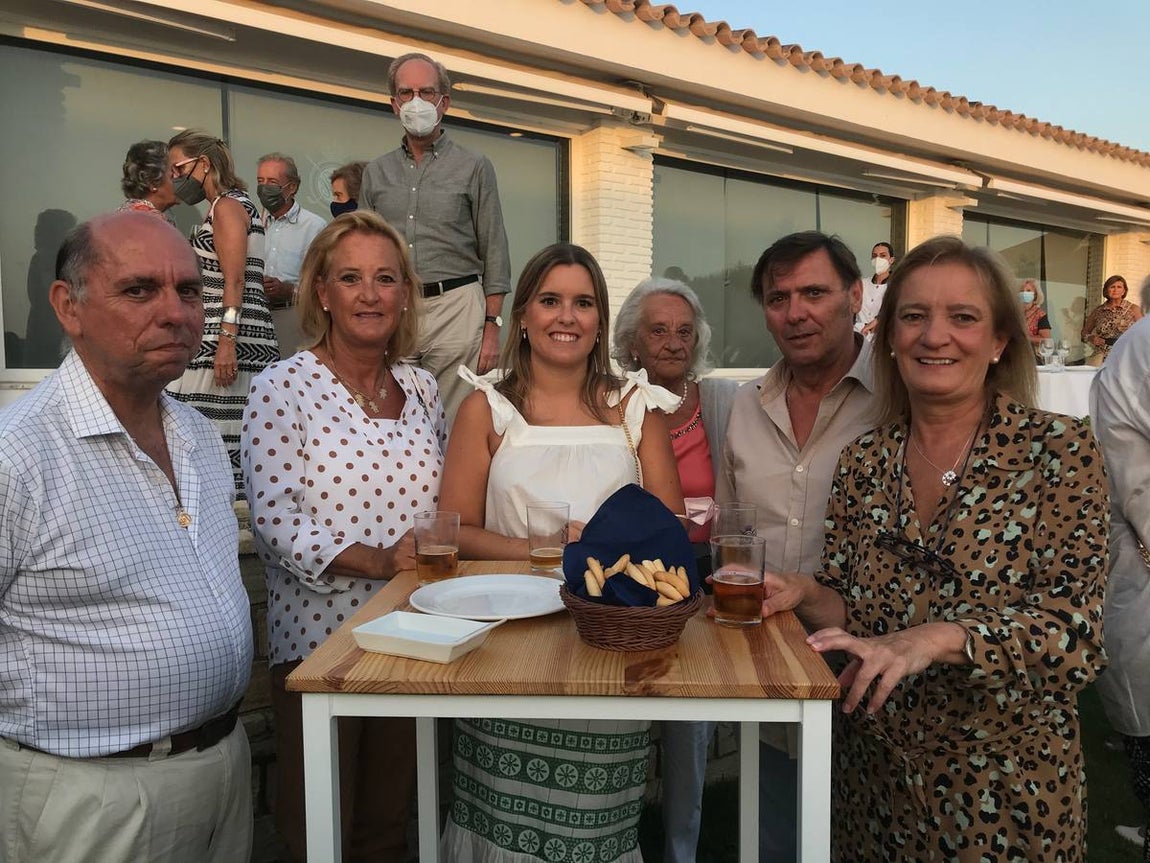Jose Luis Retegui, Nieves García de Elordi, Ana Méndez García de Elordi, Ramón Méndez y Ana García de Elordi. 