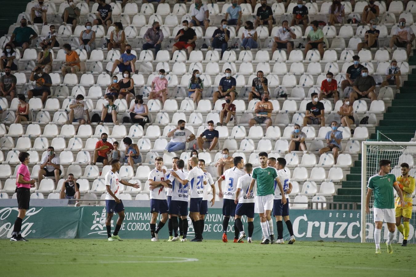 La victoria del Córdoba CF ante el Rayo Majadahonda, en imágenes