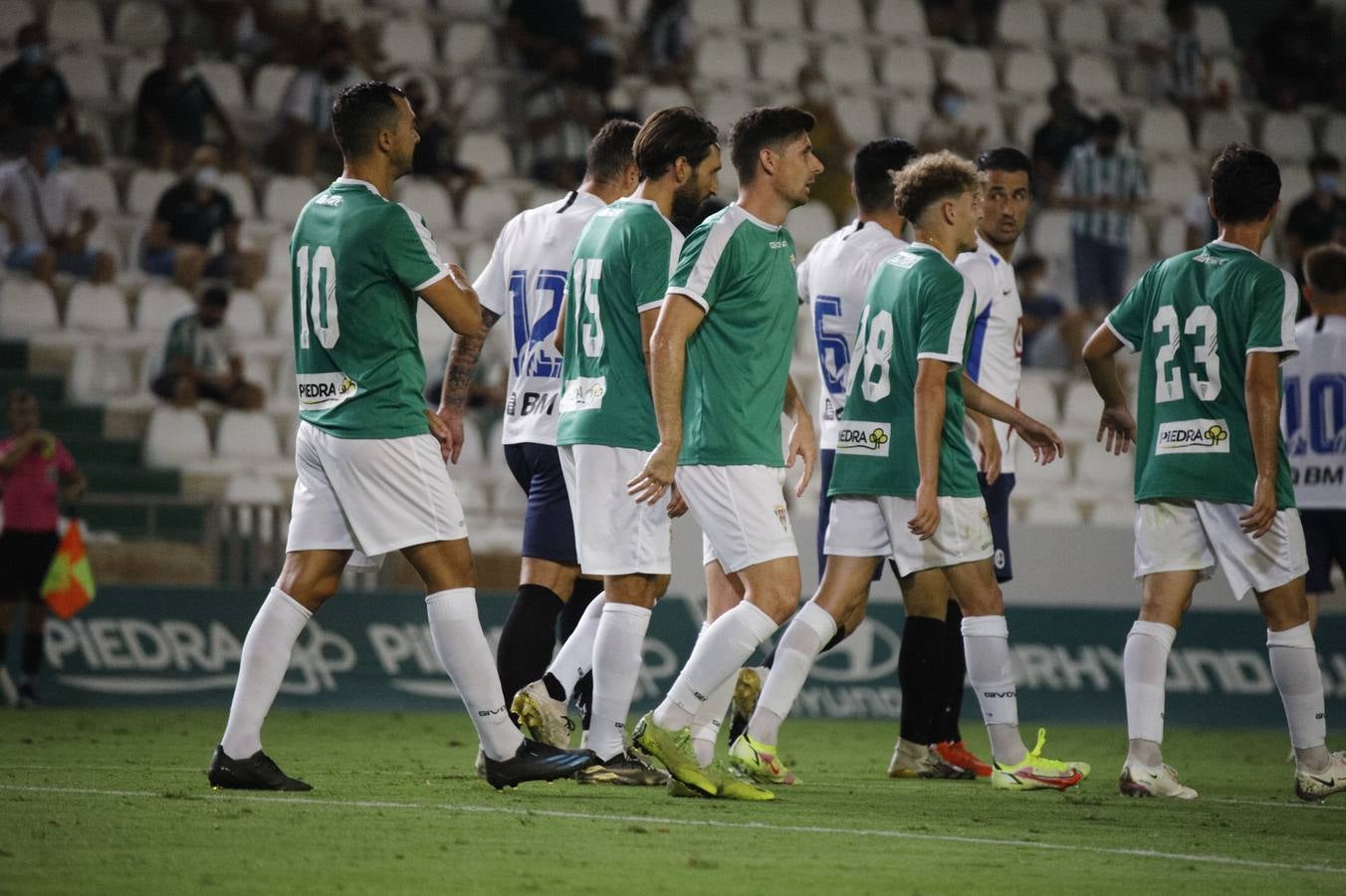 La victoria del Córdoba CF ante el Rayo Majadahonda, en imágenes