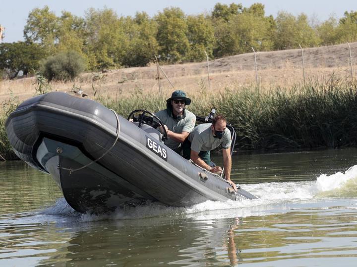 Sevilla fue uno de los primeros destinos donde se abrieron equipos de buceadores de la Guardia Civil en territorio nacional