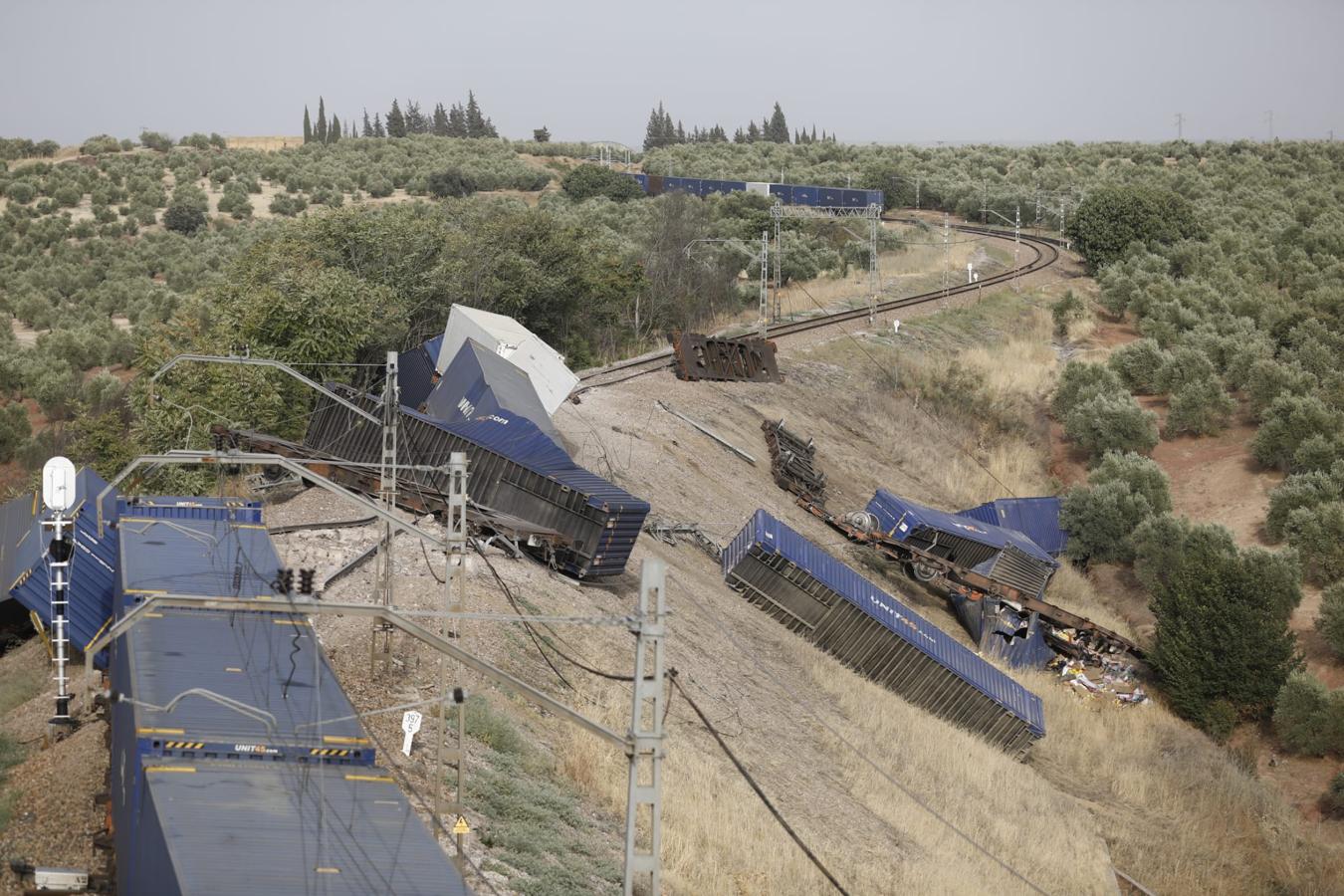 El descarrilamiento del tren en Montoro, en imágenes