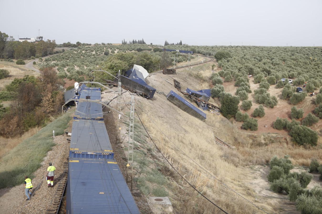 El descarrilamiento del tren en Montoro, en imágenes