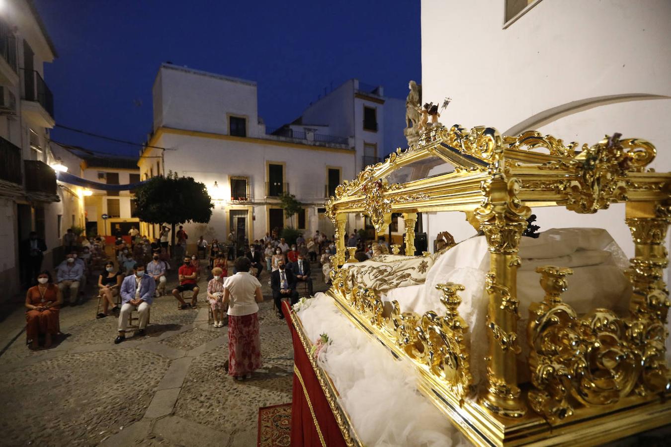 El Vía Lucis de la Virgen del Tránsito de Córdoba, en imágenes