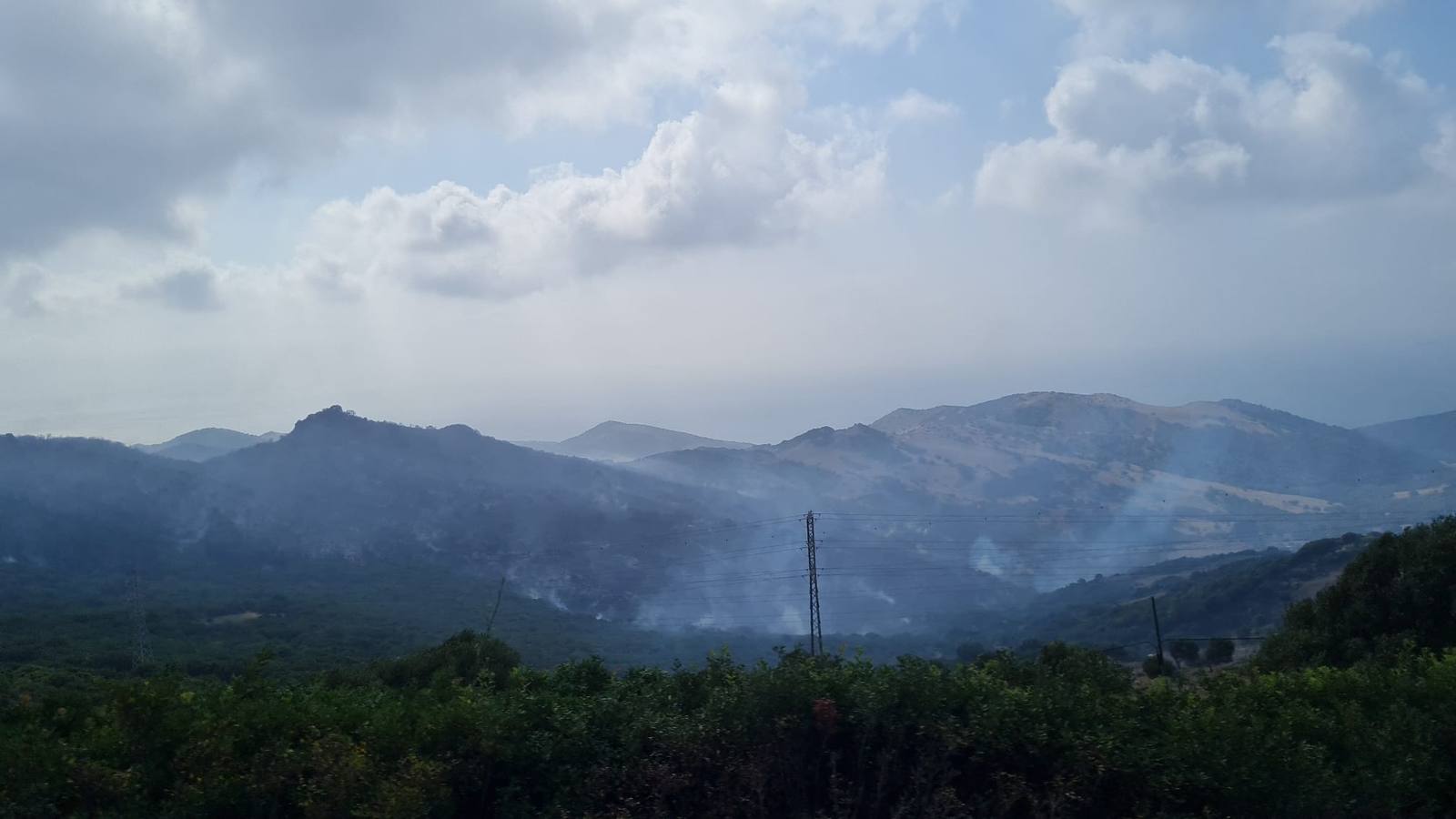 Fotos: El incendio de Tarifa se reactiva a causa del viento