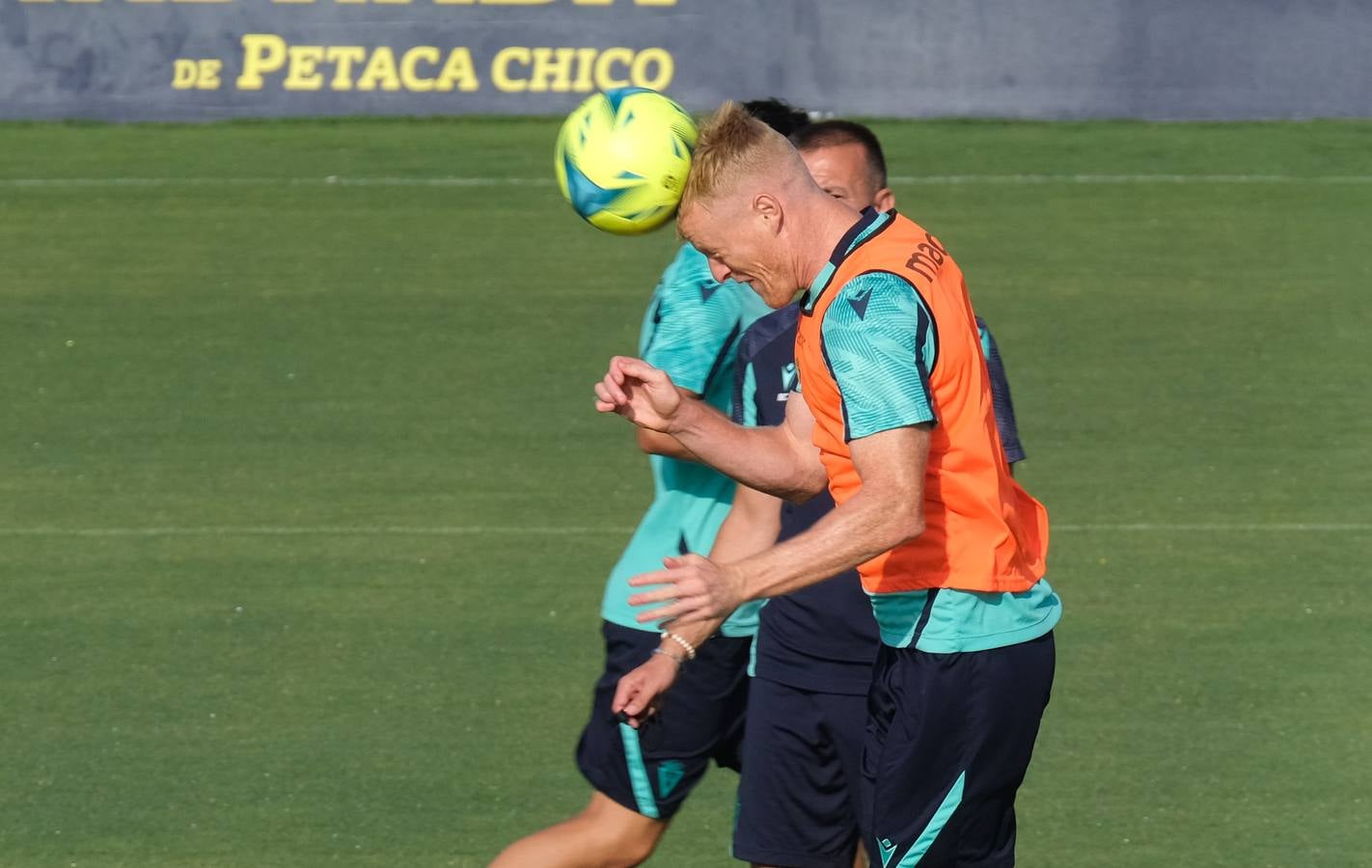 FOTOS: Entrenamiento del Cádiz CF antes de visitar el Benito Villamarín