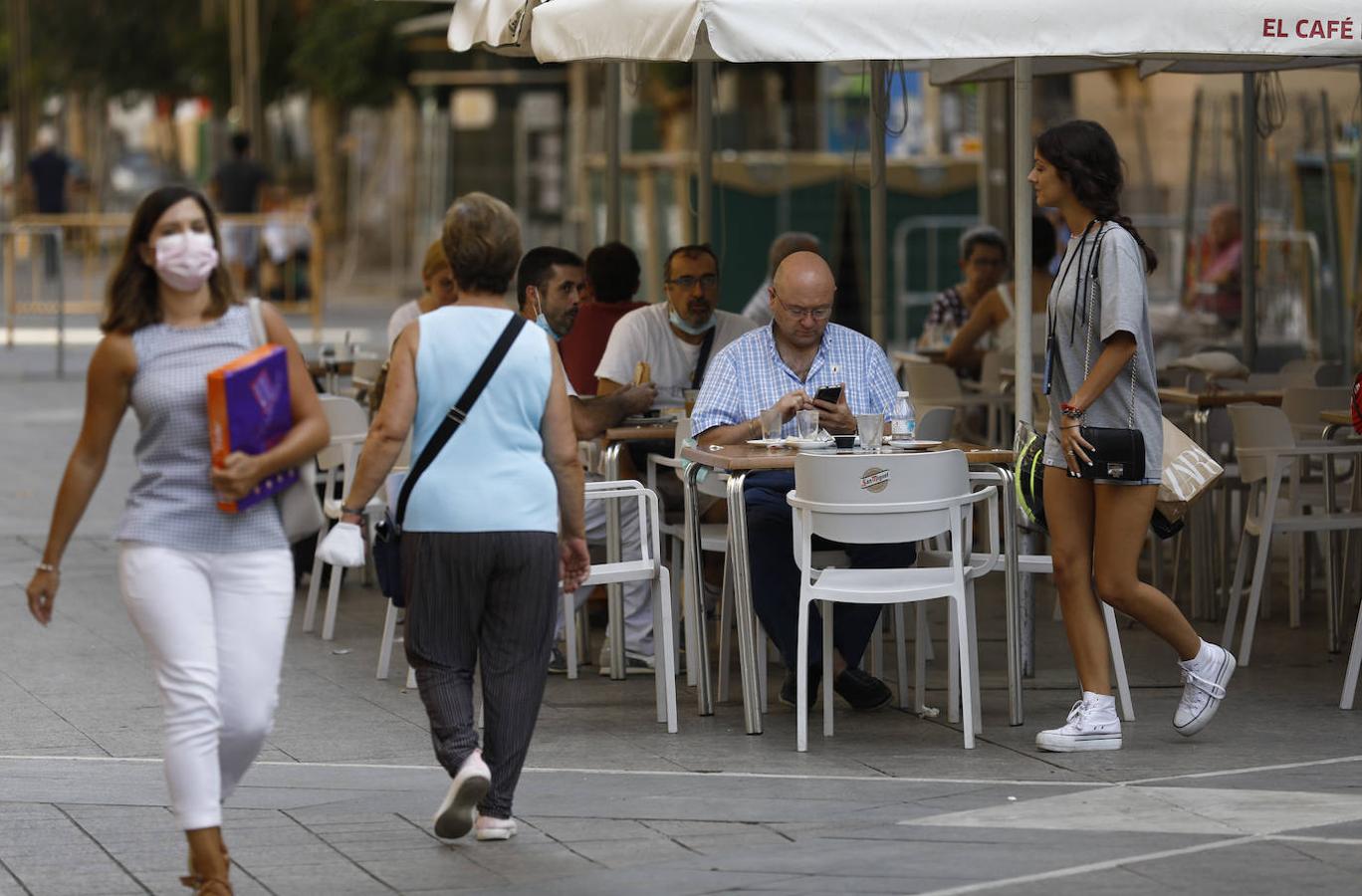 En imágenes, Córdoba recobra la actividad tras el puente de agosto