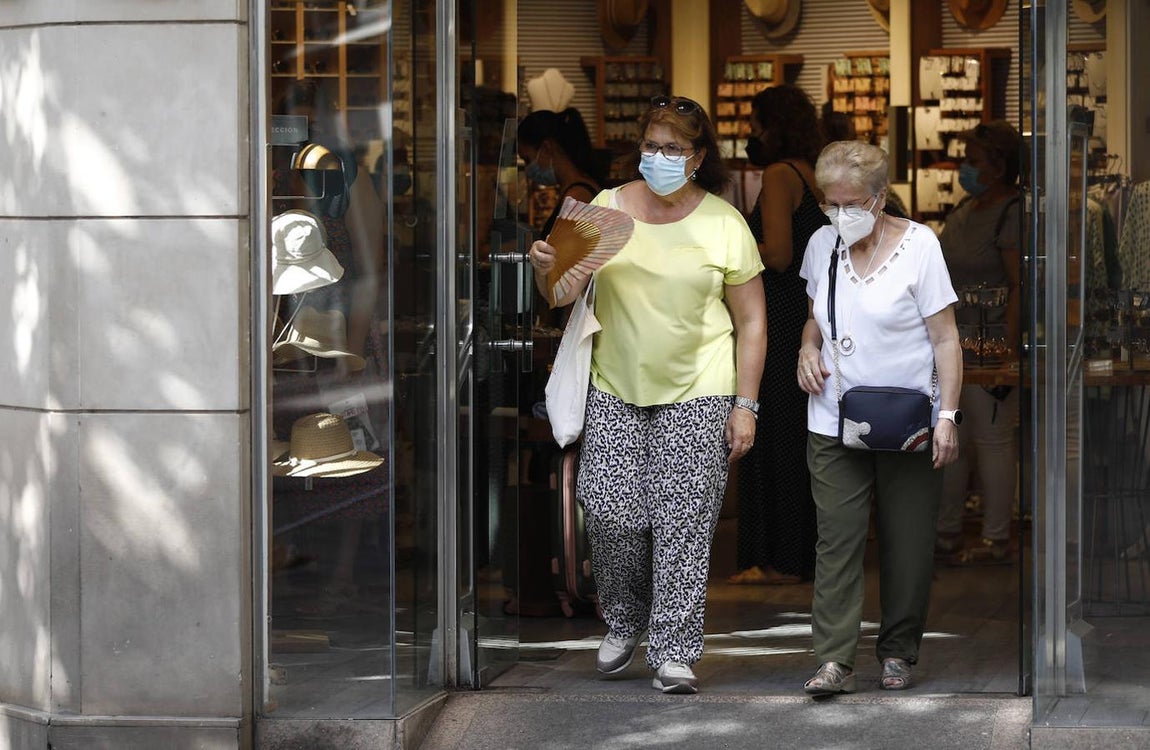 En imágenes, Córdoba recobra la actividad tras el puente de agosto
