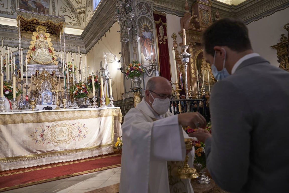 La eucaristía del Rocío Chico, en imágenes