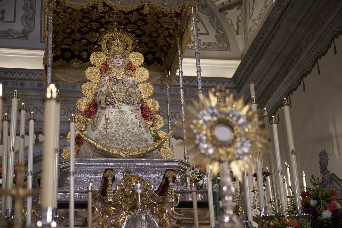 La eucaristía del Rocío Chico, en imágenes