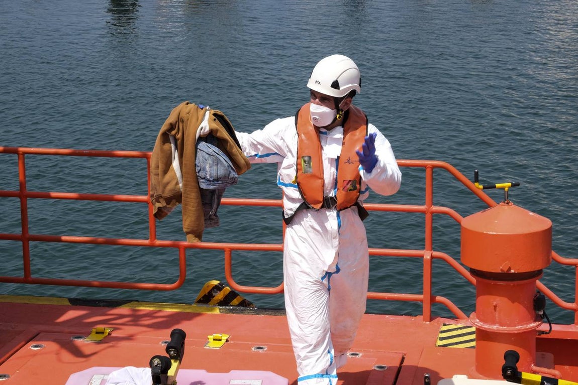 Fotos: Varias pateras llegan a Cádiz