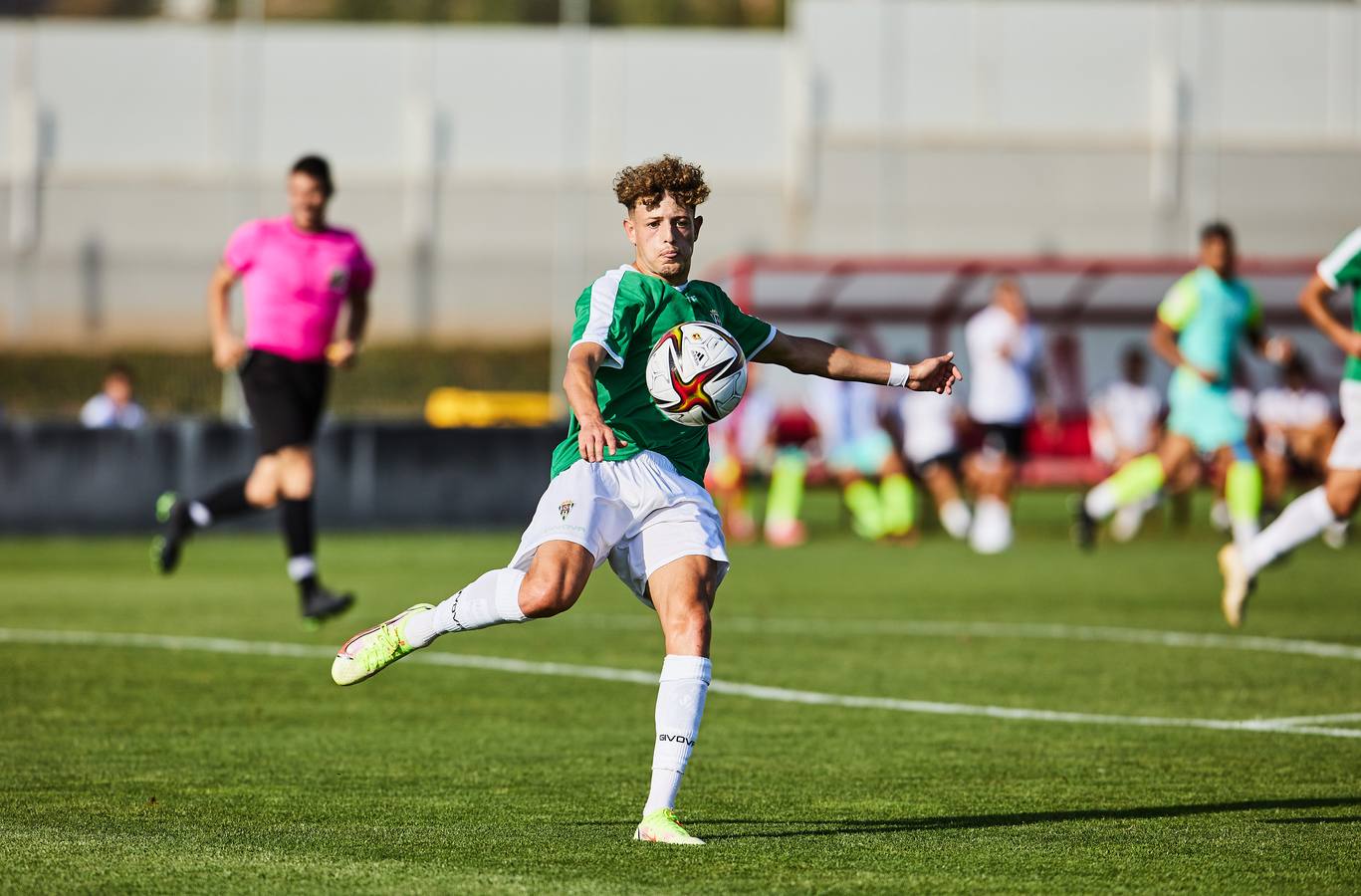 El partido entre el Recreativo Granada y el Córdoba CF, en imágenes