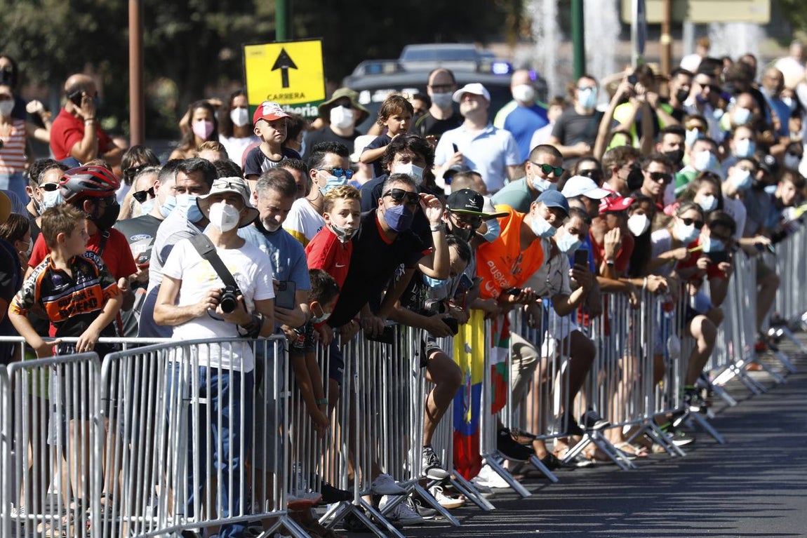 La Vuelta Ciclista a España a su paso por Córdoba, en imágenes