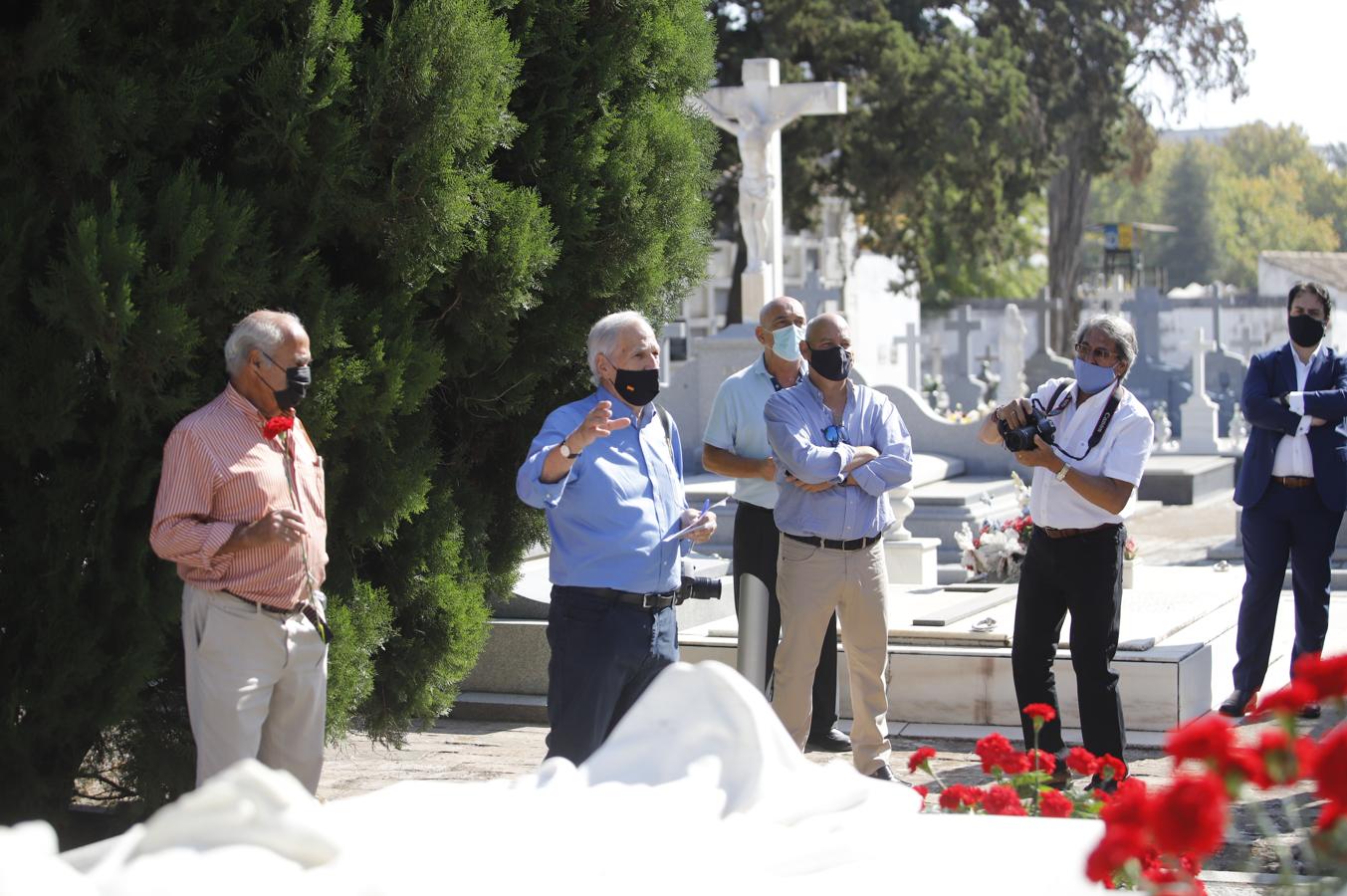 El homenaje a Manolete en el 74 aniversario de su muerte, en imágenes