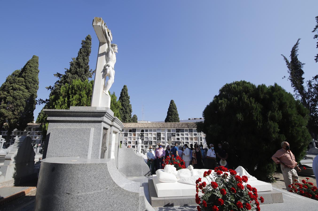 El homenaje a Manolete en el 74 aniversario de su muerte, en imágenes