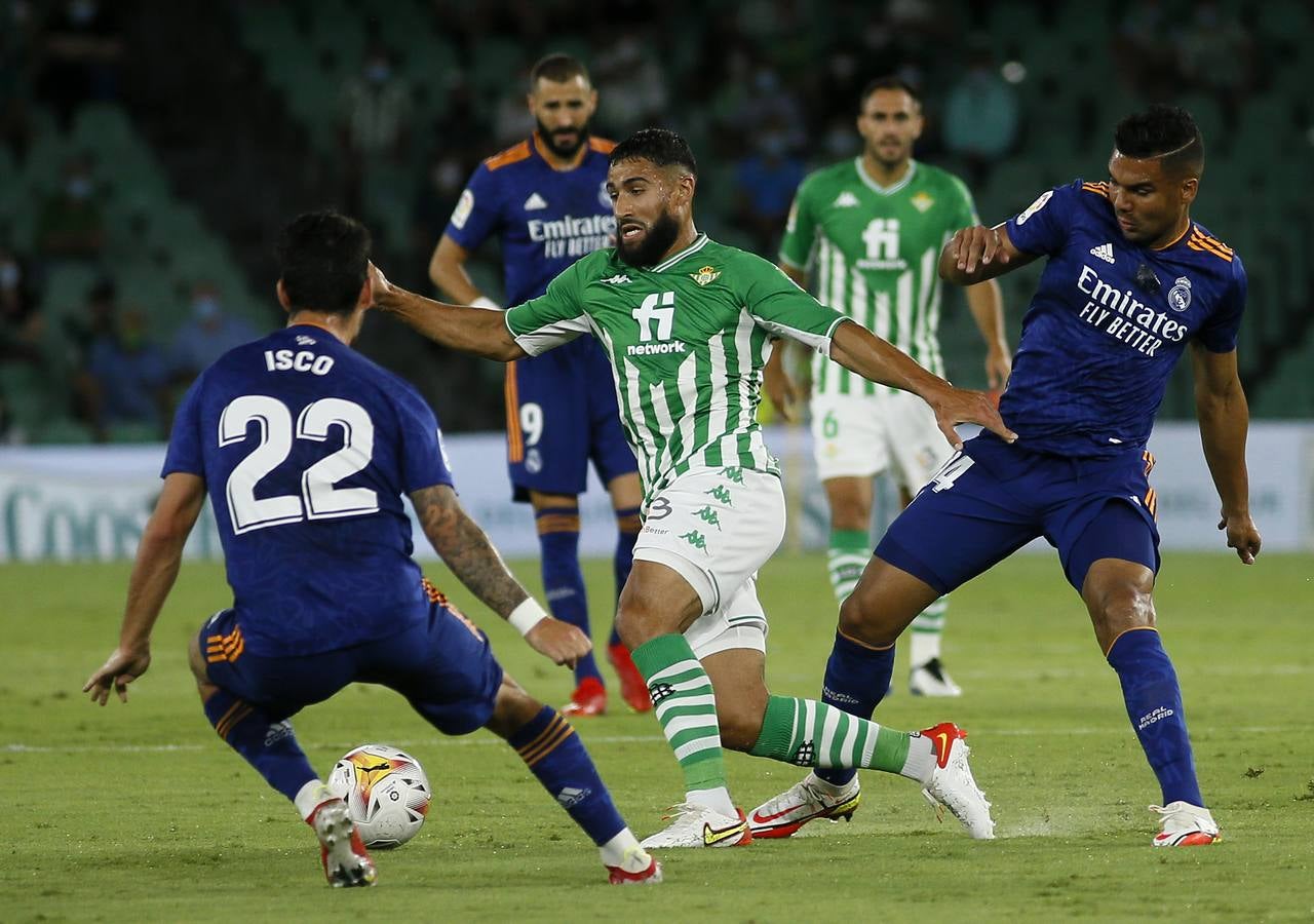 Partido entre el Real Betis y el Real Madrid disputado en el Benito Villamarín