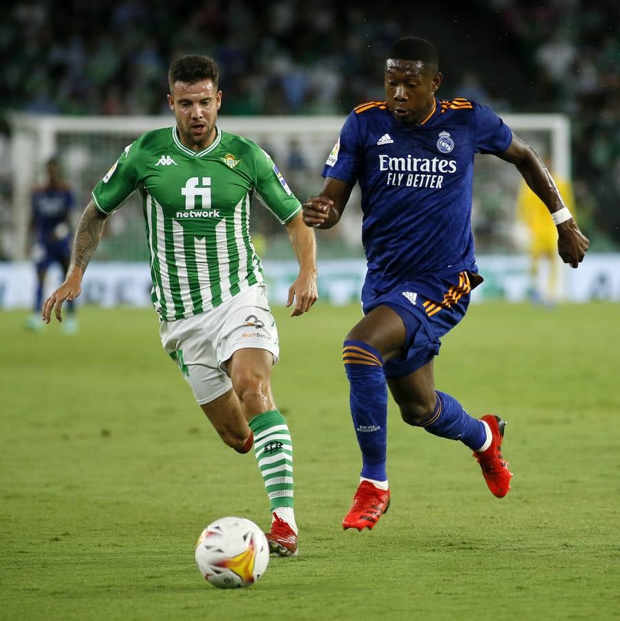 Partido entre el Real Betis y el Real Madrid disputado en el Benito Villamarín
