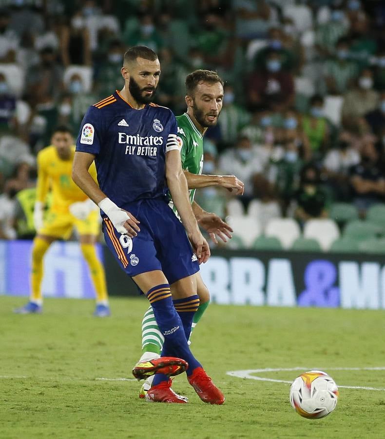 Partido entre el Real Betis y el Real Madrid disputado en el Benito Villamarín