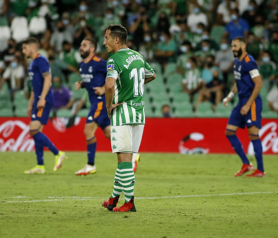 Partido entre el Real Betis y el Real Madrid disputado en el Benito Villamarín