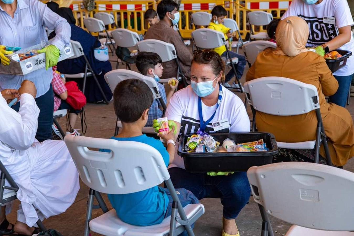 Fotos: Rota arropa a los refugiados afganos