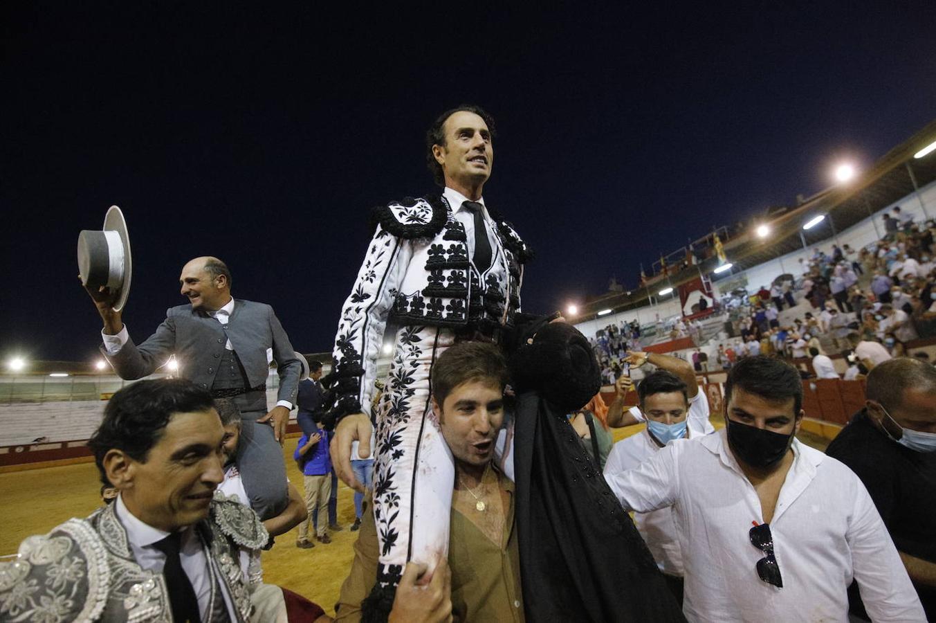 La feria taurina de Cabra, en imágenes