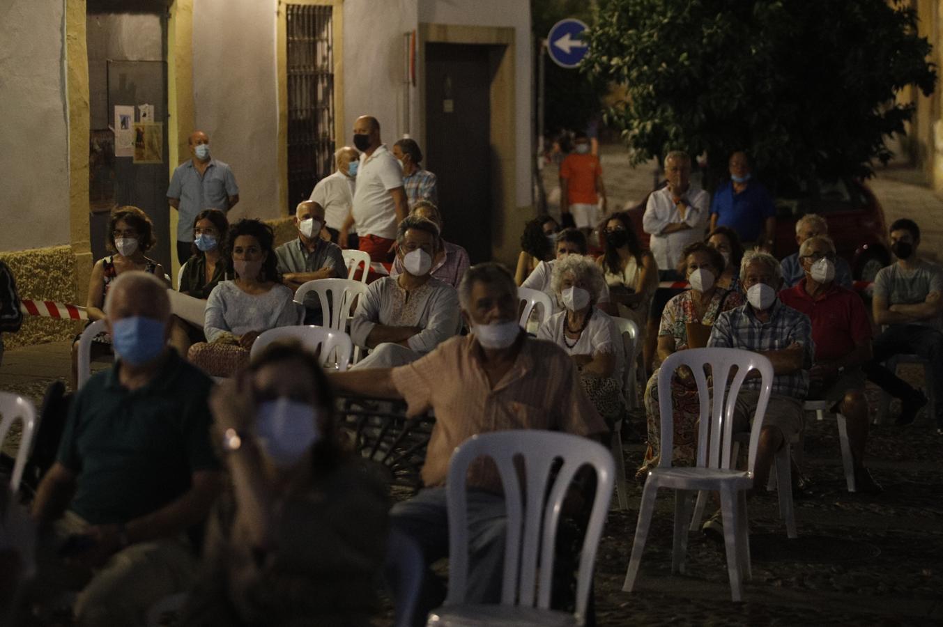 Homenaje a Manolete en el barrio torero de Santa Marina, en imágenes